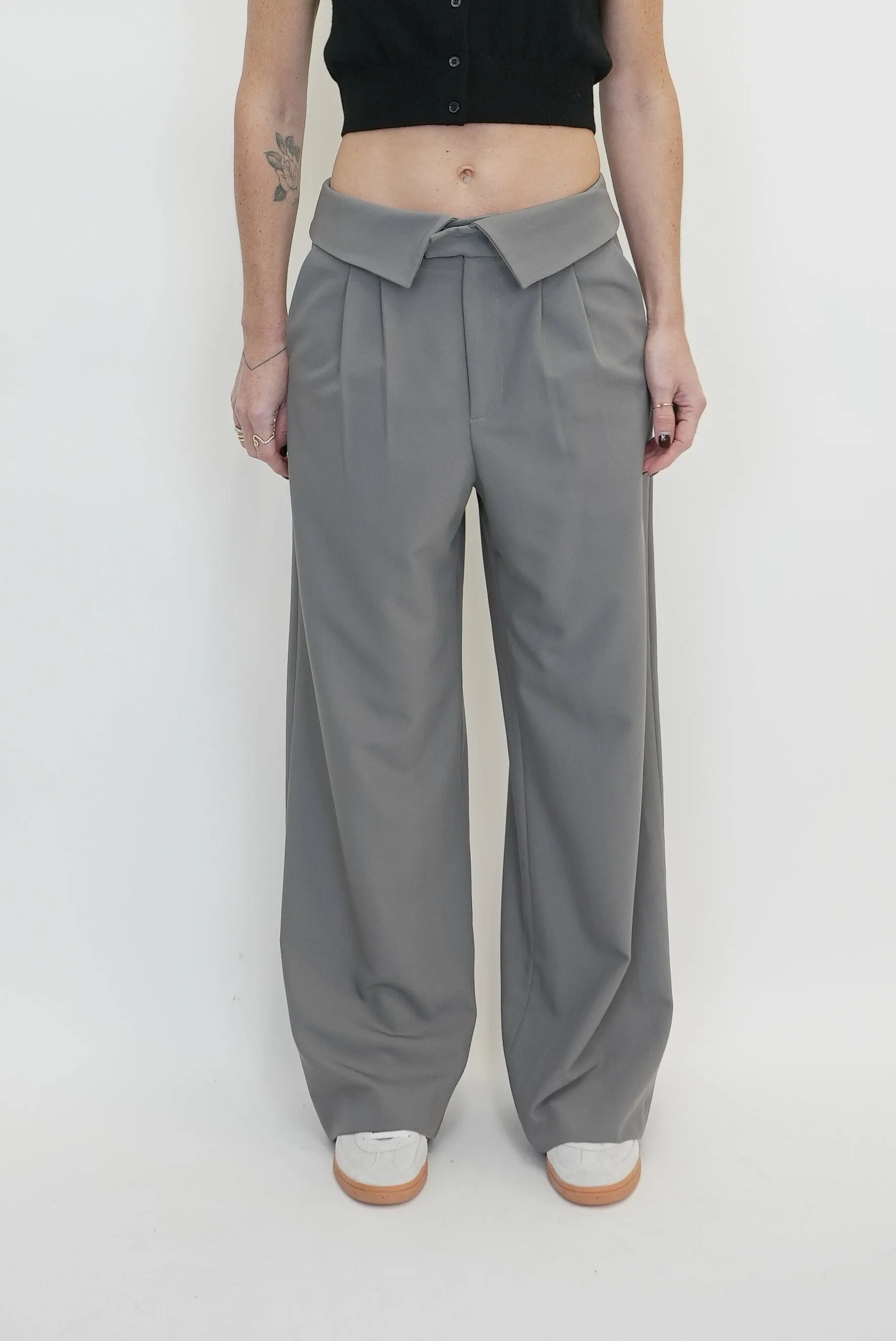 SOFFY TROUSERS IN ULTIMATE GREY